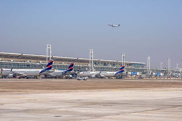 Latam Airlines transportó a más de 6,7 millones de pasajeros durante septiembre, un alza de 8%