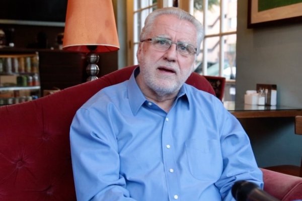 Maximo Pacheco es internado de urgencia