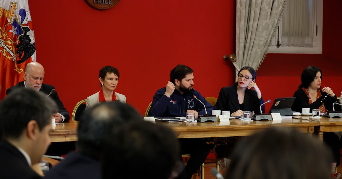 Ad portas del ajuste ministerial, el gobierno adelanta su consejo de gabinete para este lunes