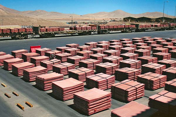 El cobre camina a un déficit inevitable