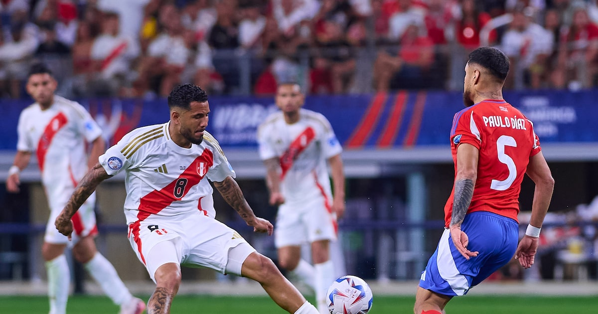 Perú recibe a la Roja en medio de una crisis