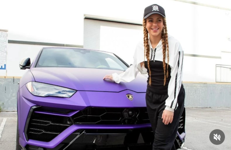 Shakira Lamborghini Urus