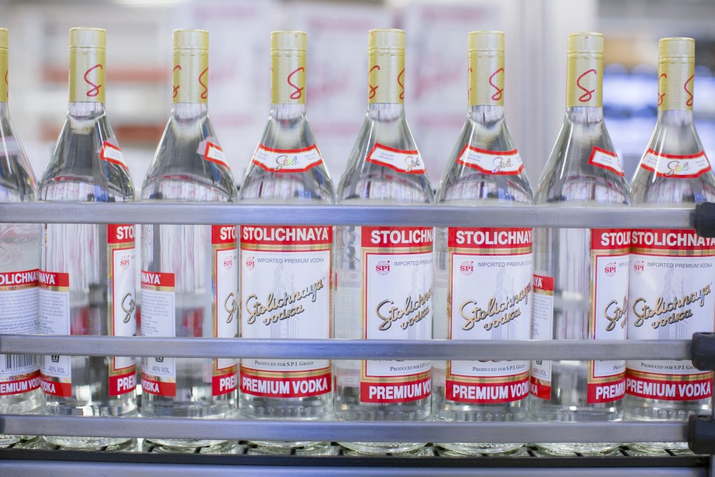 Productor de los vodka Stolichnaya en EEUU se declara en bancarrota