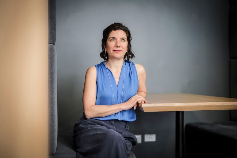 GRABADO DE AISEN. MINISTRO DE CIENCIA, TECNOLOGÍA, CONOCIMIENTO E INNOVACIÓN