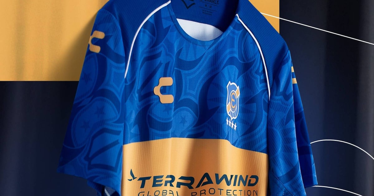 El renovado escudo que luce Everton de Viña del Mar