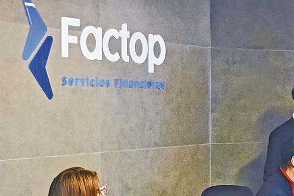 Caso Factop: Fiscalía formalizará a hermanos Jalaff, Menichetti y directores y ejecutivos de LarrainVial