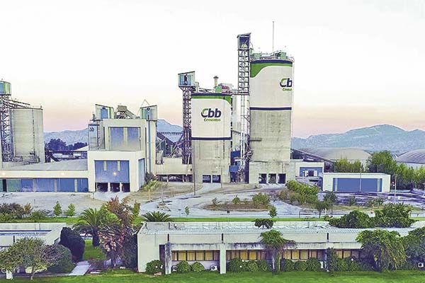 Familia Briones sube la apuesta: compra acciones de CBB por sobre la oferta presentada por Yura