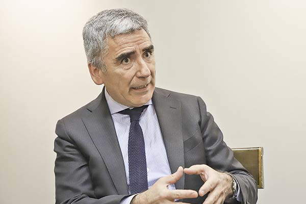 Rector Peña lleva a la justicia al Consejo Nacional de Educación por acreditación de la U. Diego Portales