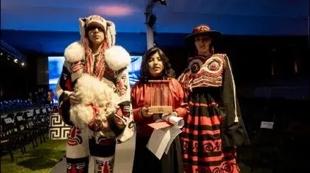 La diseñadora Mónica Mauricio, ganadora del concurso 'Jóvenes Creadores del Mundo' con su propuesta 'Children of the Wind'.