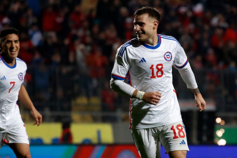 Bruno Barticciotto, en su debut en selección.