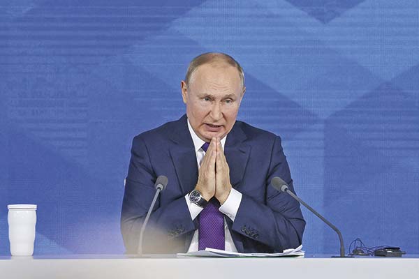 Trump abre la puerta para las grandes ambiciones de Putin