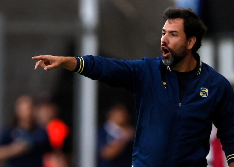 Everton despide a Gustavo Leal tras sus malos resultados