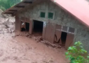 Junín: más de 50 familias de tres comunidades fueron afectadas tras el desborde de un río a causa de las lluvias