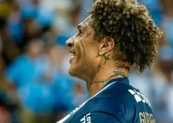 VER GOL Paolo Guerrero en Alianza Lima vs Sporting Cristal: anotó 1-1 tras blooper de Flavio Alcedo – VIDEO Liga 1 2025