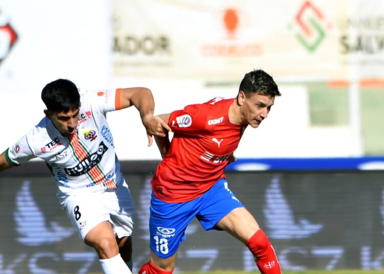 En vivo: la UC visita a Cobresal en El Salvador