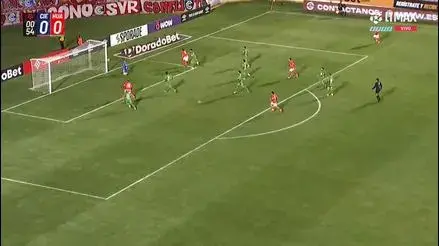 Christian Cueva puso el 1-0 para Cienciano en Cusco.