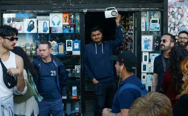 La importancia de la radio como medio de comunicación durante el apagón masivo: “Se reivindica su fortaleza”