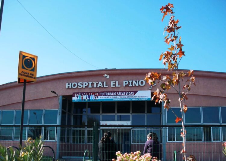 Hospital El Pino cierra cinco pabellones tras detección de dos pacientes con infección por hongo aspergillus