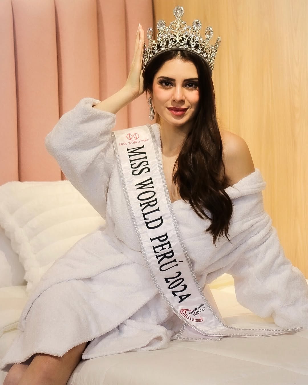 Staisy Huamansisa fue coronada como Miss Mundo Perú 2024 el 20 de septiembre.