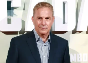 Actriz demanda a Kevin Costner por una “violenta escena de violación que no estaba en el guion”