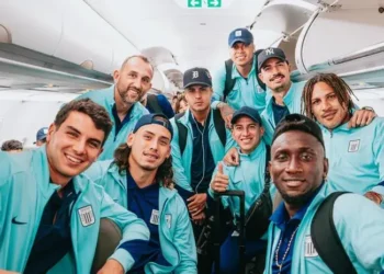 Alianza Lima llegó a Argentina para enfrentar a Talleres por Copa Libertadores