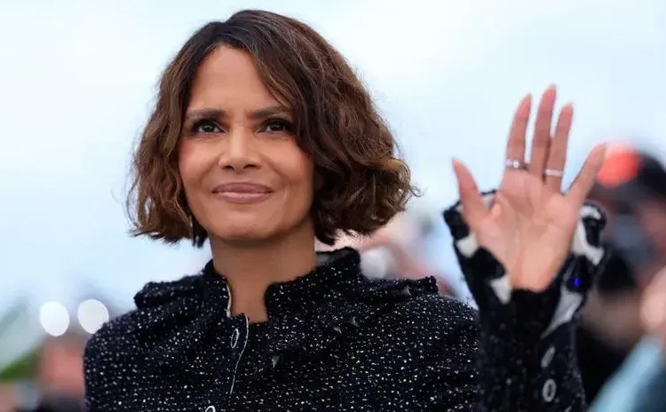 Cannes 2025: Halle Berry se vio obligada a cambiar su vestido por las nuevas normas del evento