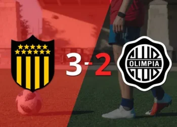 Copa Libertadores: Emocionante partido termina con victoria de Peñarol 3-2 ante Olimpia