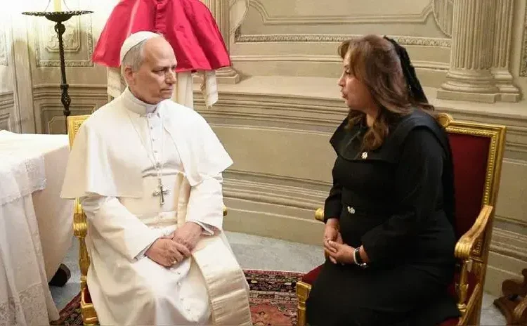 Dina Boluarte asegura que invitó al papa León XIV a visitar el Perú durante encuentro en el Vaticano