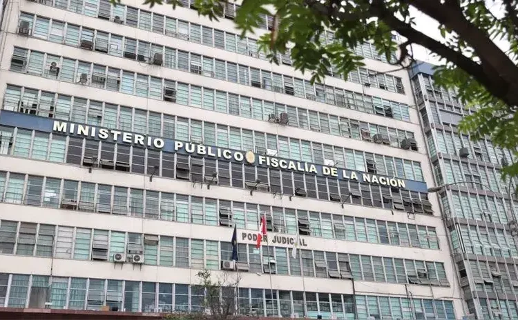 Fiscalía insiste en pedido al PJ para acceder a dispositivo entregado por Junior Izquierdo en investigación a Juan José Santiváñez