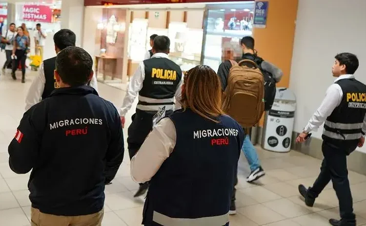 Migraciones denegó el ingreso al Perú de cerca de 900 extranjeros en el aeropuerto Jorge Chávez: ¿cuáles fueron las razones?