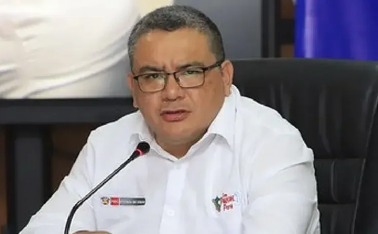 Poder Judicial evaluará este viernes si anula diligencia de allanamiento a vivienda de Juan José Santiváñez