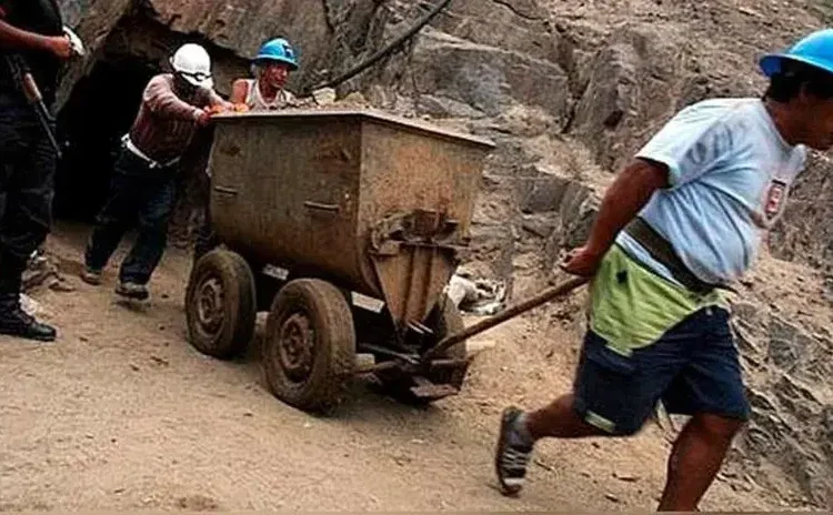 Reinfo | En dos semanas se tendrá reglamento que permita depurar el Reinfo, anuncia el Minem