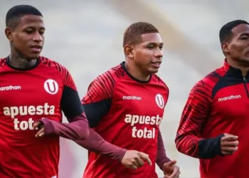 Universitario: ¿cuándo llega a Argentina para enfrentar a River Plate y dónde va a entrenar?