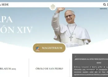 diseñador peruano fue encargado de rediseñar la página web de la Santa Sede