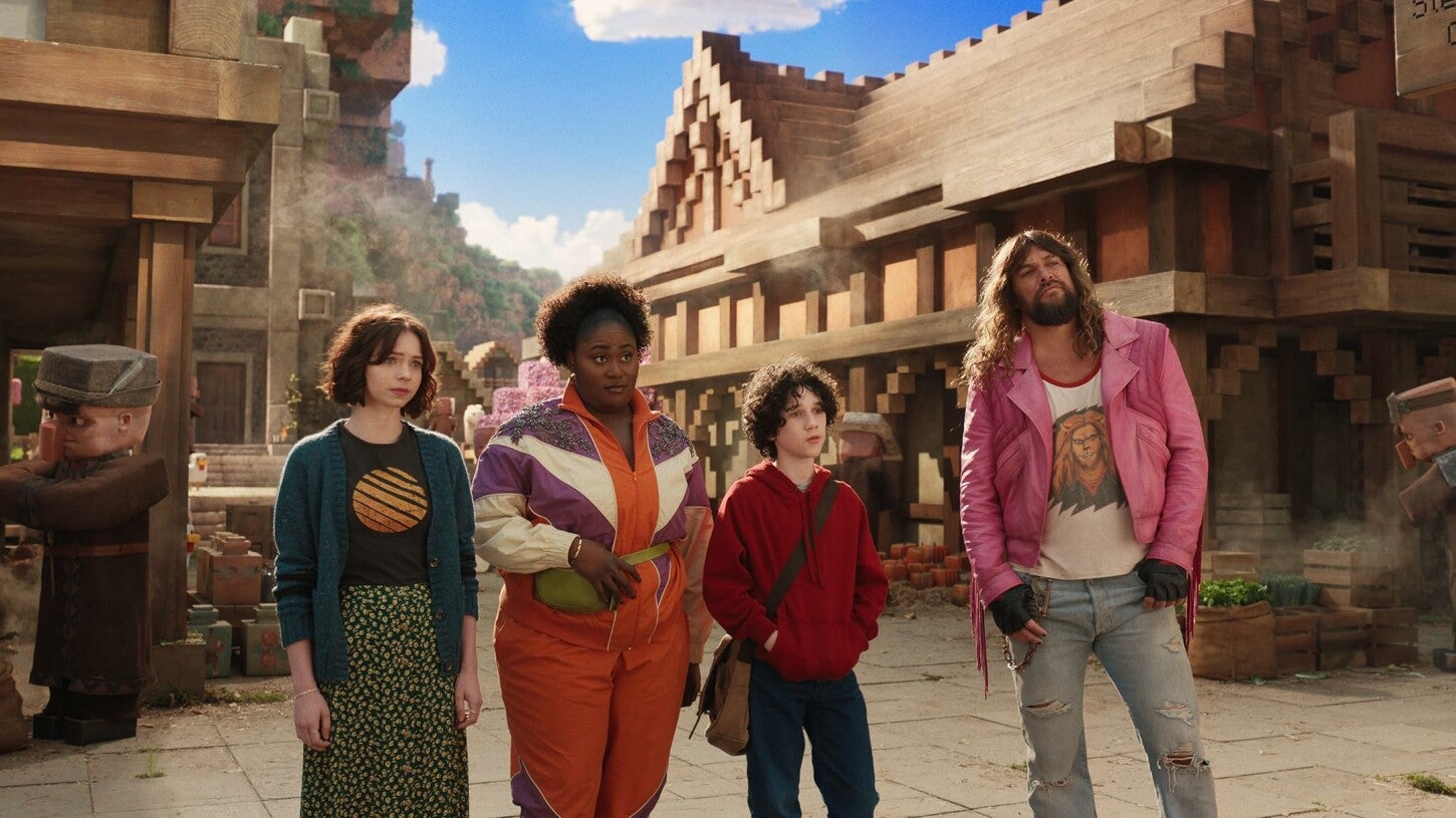 Jason Momoa interpreta a Garrett 'The Garbage Man' Garrison en 'A Minecraft Movie'.
