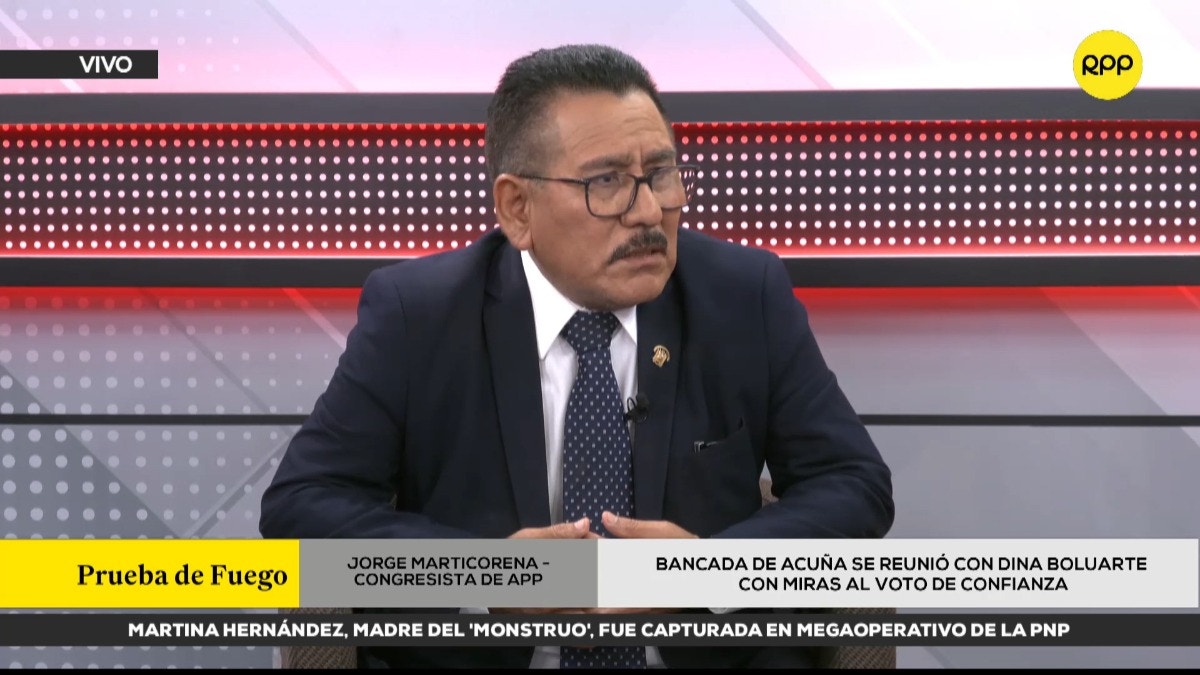 Los congresistas analizan la solicitud de Dina Boluarte de viajar a Francia