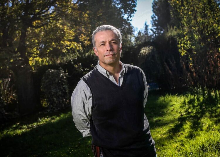 “Uno no es monedita de oro”: Landerretche reafirma críticas contra sectores oficialistas