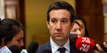 Ramírez responde a acusaciones de Aguilar y califica de “gran irresponsabilidad” cuestionar el actuar de Contraloría