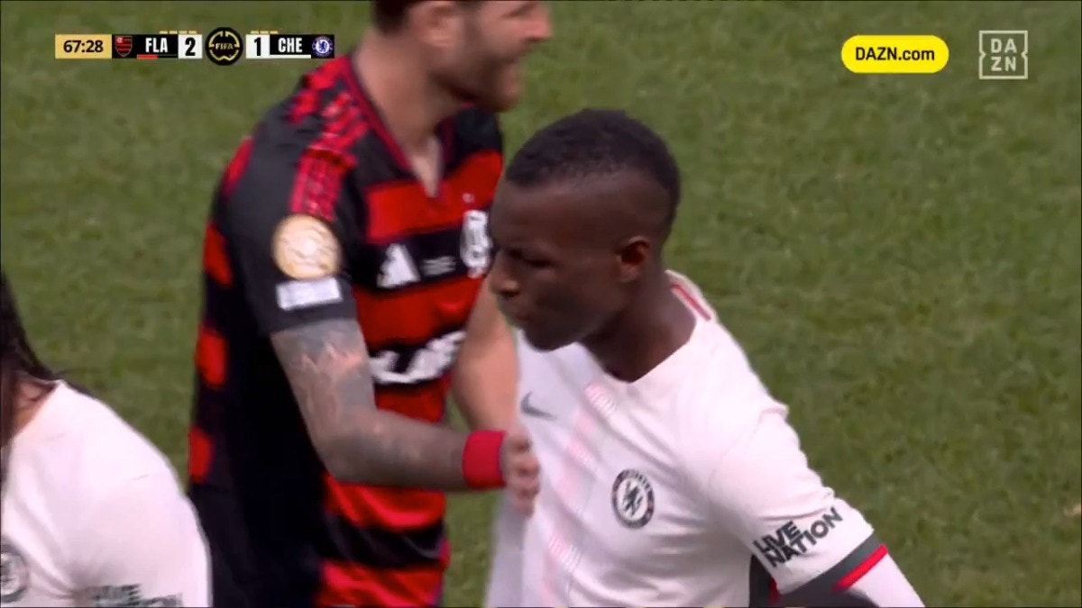 Terrible Kick: Esta fue la expulsión de Nico Jackson en Chelsea en la Copa Mundial de Clubes