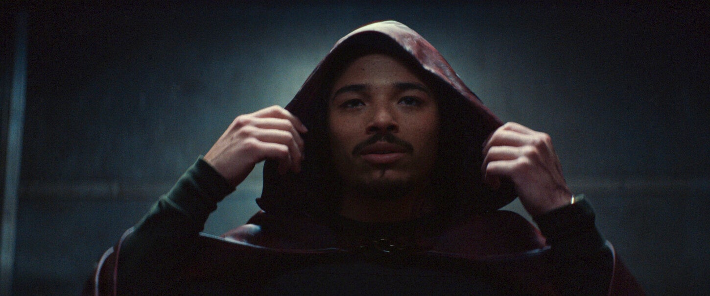 'Ironheart' (2025) Anthony Ramos interpreta a Parker Robbins, conocido como The Hood, el principal villano de 'Ironheart'.