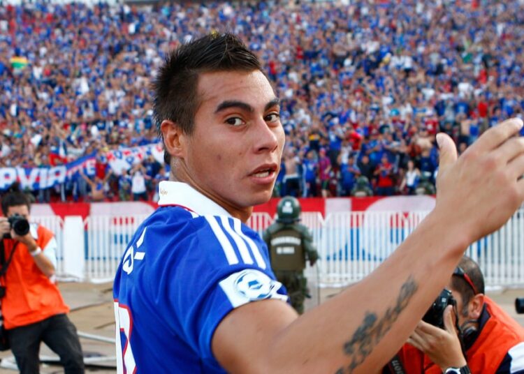 Universidad de Chile aclara situación de posibles refuerzos y aborda el caso Eduardo Vargas – Tendencias