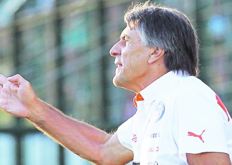 Hugo Tocalli: “Si Chile no arregla el tema de las inferiores, jamás volverá a tener una Generación Dorada”