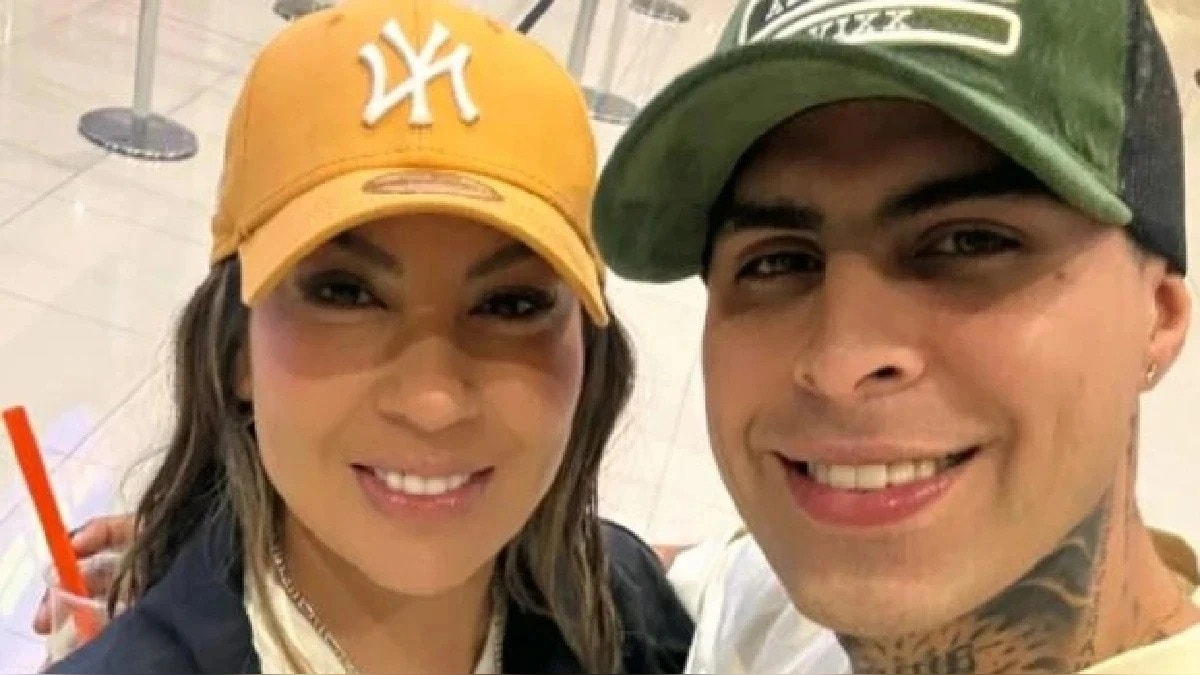 Actualmente, Pamela López mantiene una relación con el cantante Paul Michael Actualmente, Pamela López mantiene una relación con el cantante Paul Michael.