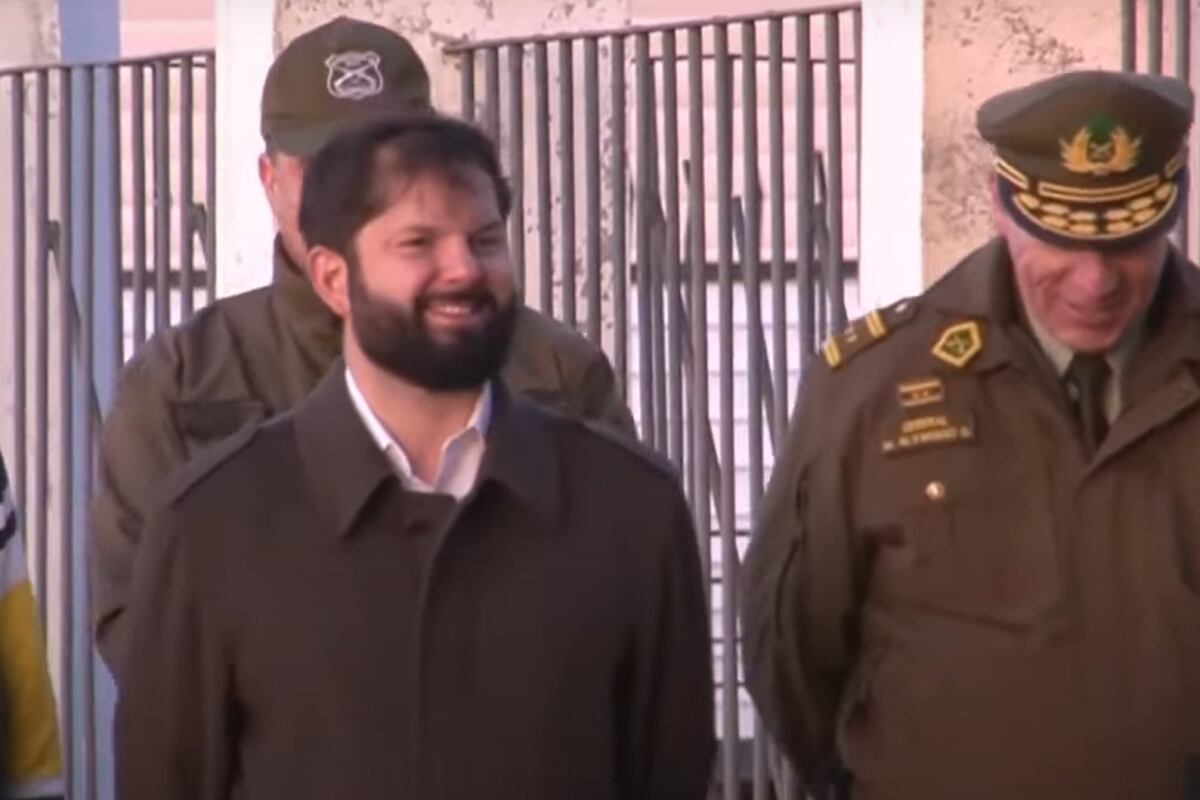 El presidente llegó a su sala de votación después de las 09:00 horas.