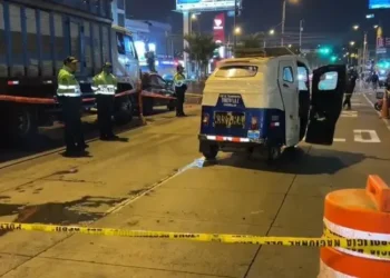 Ataque a balazos contra una mototaxi en Chorrillos deja un muerto y un herido