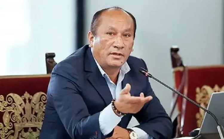 Corte Suprema evaluará este martes apelación de exministro Juan Silva para que se levanten órdenes de ubicación y captura en su contra