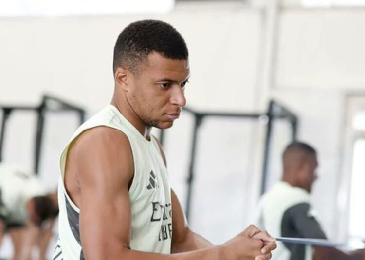 El preocupante estado físico con el que llegó Kylian Mbappé tras su hospitalización – Tendencias