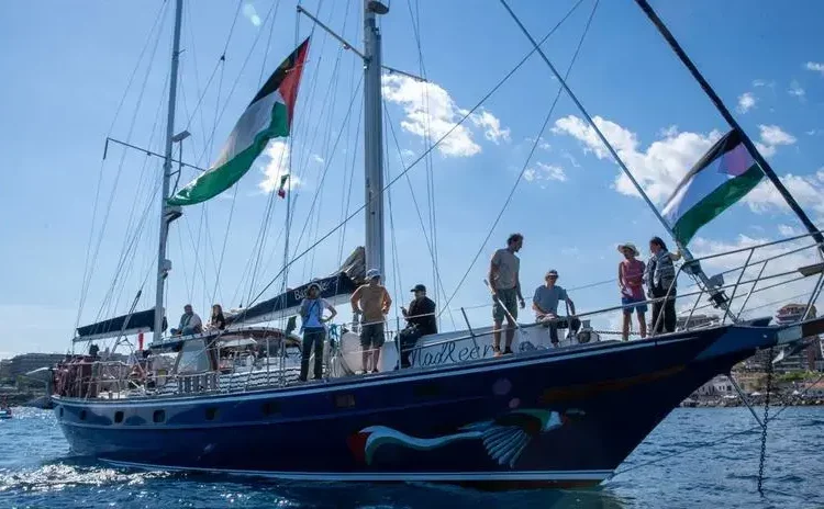 Flotilla de la Libertad, en el que iba Greta Thunberg, contacta países de activistas detenidos y difunde videomensajes