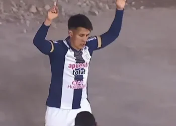 GOL, Alianza Lima vs Melgar: Fernando Gaibor, con penal tras VAR, anotó 1-0 en Arequipa por el Torneo Apertura 2025