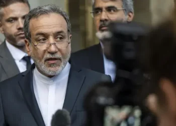 Irán se reserva “todas las opciones” tras ataque de EE. UU. contra instalaciones nucleares